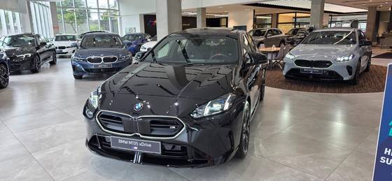 BMW M 135i 2.0 16V TURBO GASOLINA XDRIVE STEPTRONIC BMW M 135i 2.0 16V TURBO GASOLINA XDRIVE STEPTRONIC